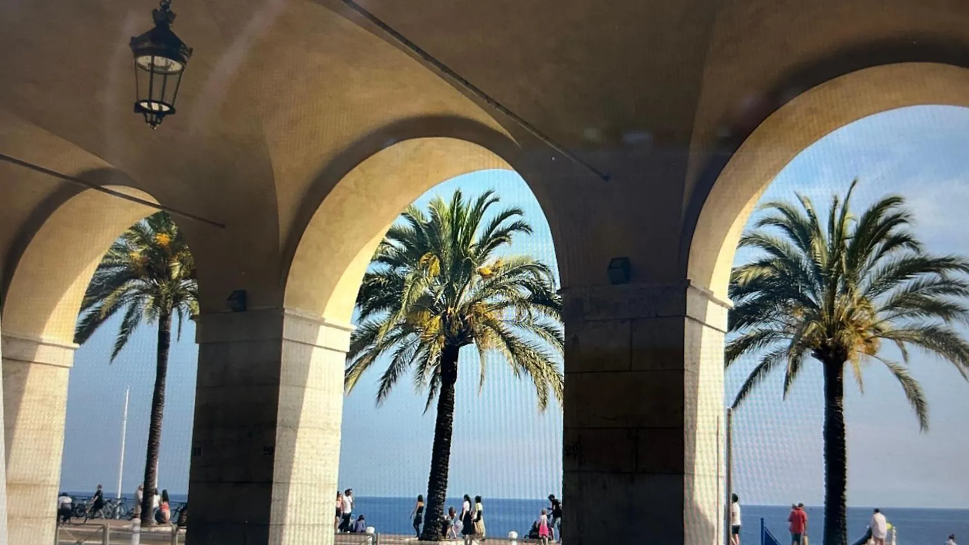 A Studio At Nice Beach